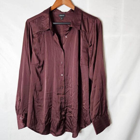 Torrid Satin Burgundy Button Front Blouse sz‎ 1x - Picture 2 of 5